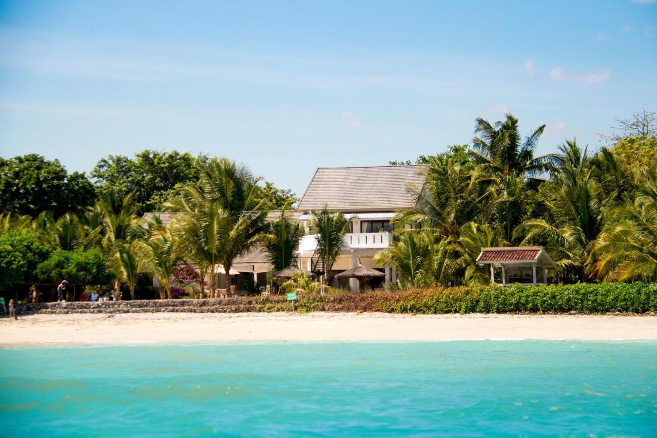 Myamo Beach Lodge Jereweh Esterno foto