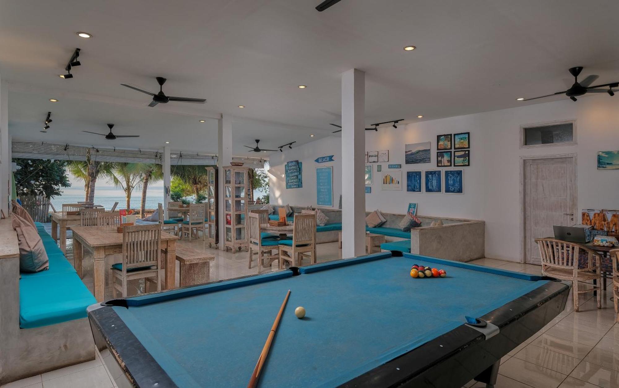 Myamo Beach Lodge Jereweh Esterno foto
