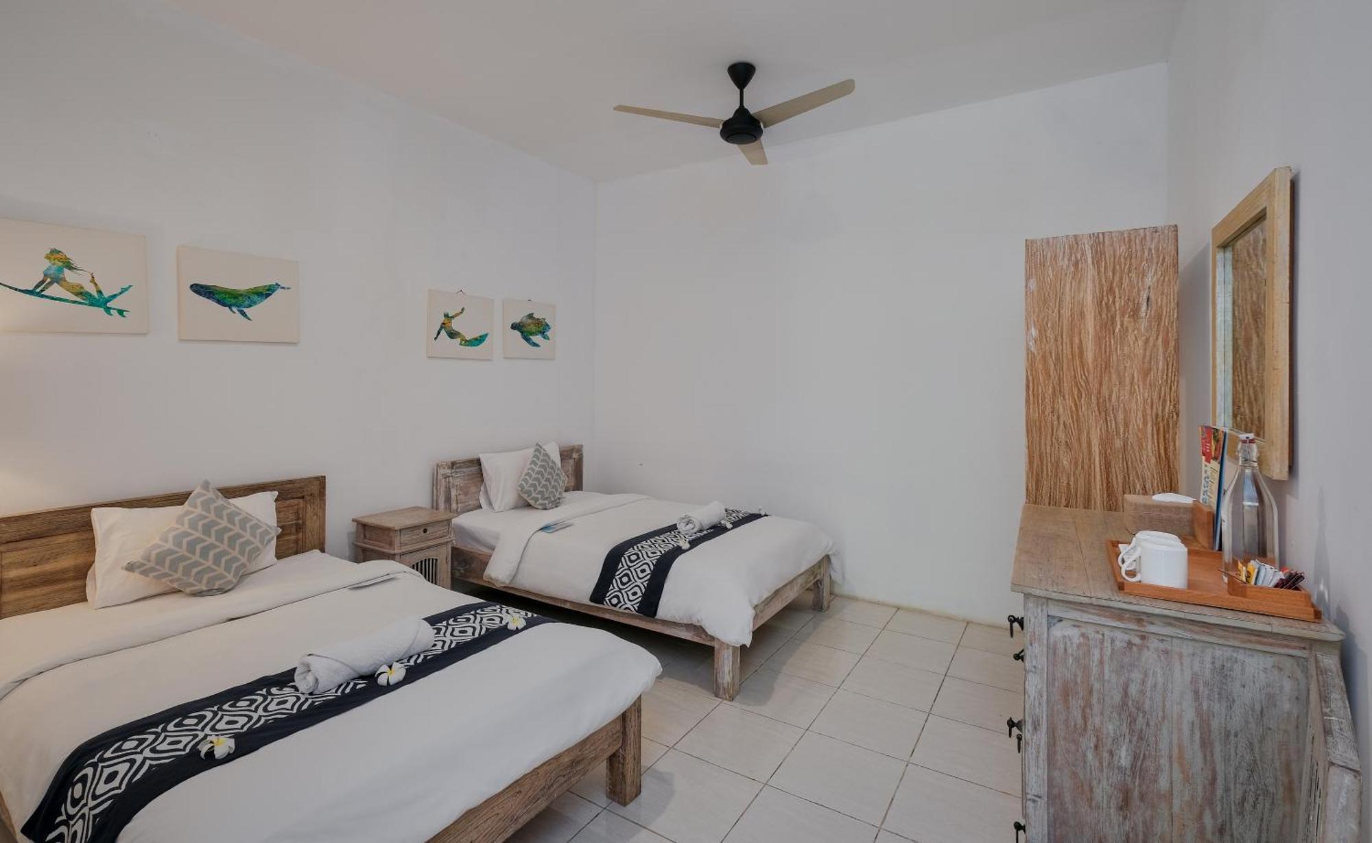 Myamo Beach Lodge Jereweh Esterno foto