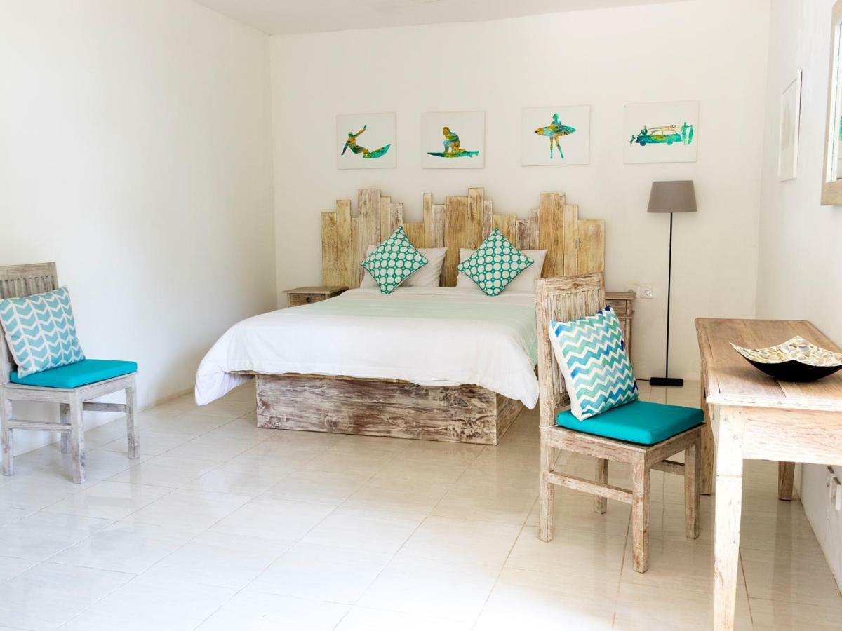 Myamo Beach Lodge Jereweh Esterno foto
